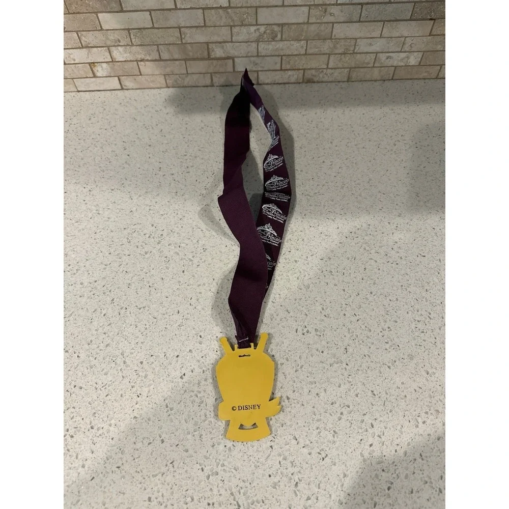 Disney royal‎ family 5k kids races medal